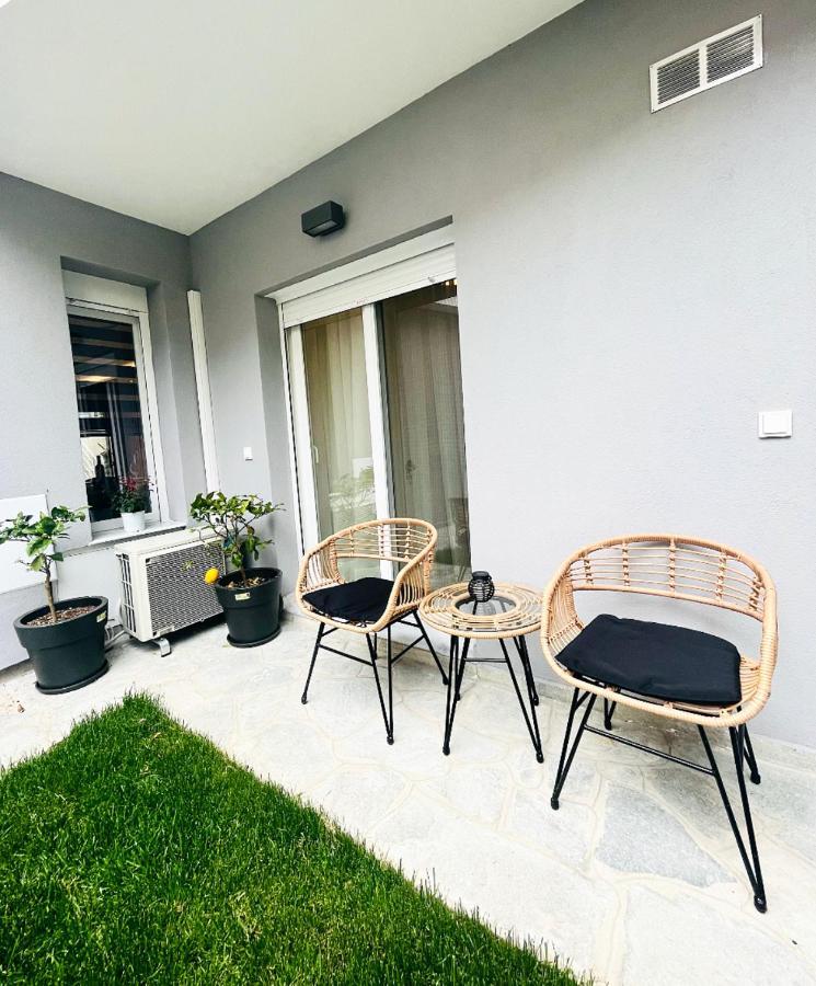 Urban Escape Apartment Kavala Bagian luar foto
